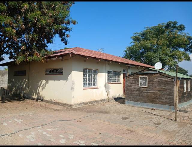 3 BEDROOM HOUSE FOR SALE IN ANNADALE
